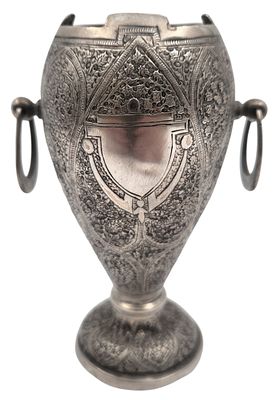 אגרטל כסף 925 פרסי, איכותי יוצר ליצוא, מעוטר חריטה צפופה של צמחיה, חתום, גובה 13 משקל 139 גרם