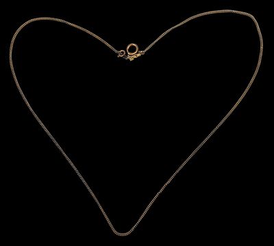 שרשרת זהב 18K, אורך 60 ס"מ, משקל 7.5 גרם.