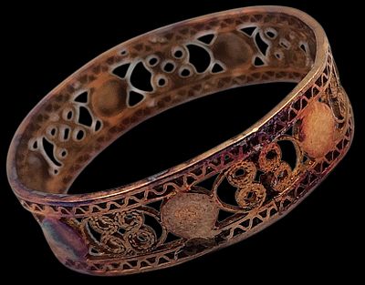 טבעת זהב 18K עתיקה בעבודת פיליגרן, מידה 64, משקל 2.5 גרם