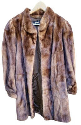 מעיל פרוות מינק (חורפן) איכותי