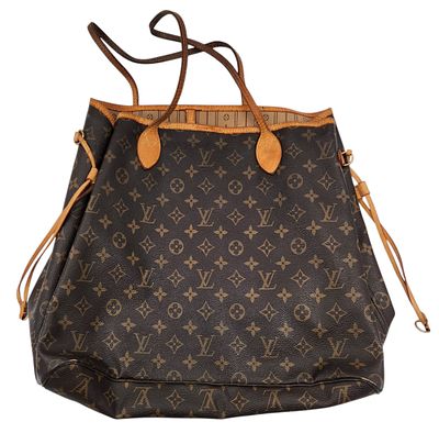 תיק LOUIS VUITTON צרפת, דגם MONOGRAM CANVAS, משומש, כולל כיסוי מקורי, רוחב 50 ס"מ