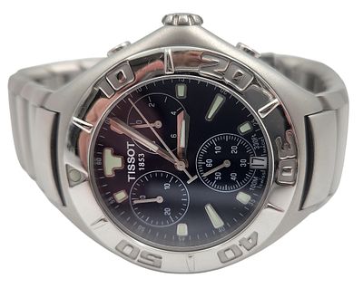 שעון יד TISSOT שוויץ, טיטניום, סטופר קריסטל ספיר, במצב עבודה, קוטר 40 מ"מ. 
"בית המכירות אינו 