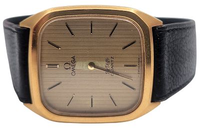 שעון יד OMEGA DE VILLE שוויץ, קוורץ, קוטר 30 מ"מ. 
"בית המכירות אינו מתחייב לתקינות של שעונים 