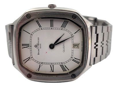 שעון יד BAUME MERCIER שוויץ, קוורץ, במצב עבודה, קוטר 35 מ"מ. 
"בית המכירות אינו מתחייב לתקינות 