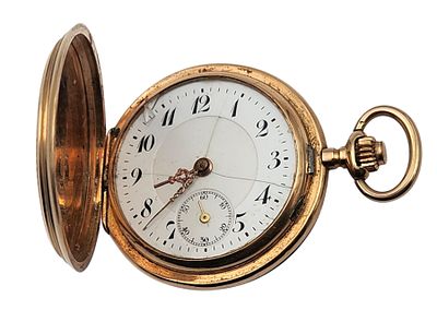 שעון כיס זהב 14K עתיק, ללא זכוכית, משקל 25.7 גרם, קוטר 30 מ"מ. 
"בית המכירות אינו מתחייב 