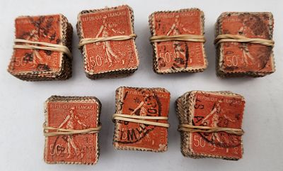 לוט בולי צרפת עתיקים וממוינים בחבילות