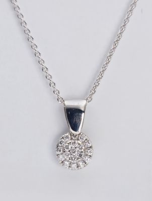 שרשרת זהב לבן 14K עם תליון יהלומים עיגול PAVE יהלומים במשקל 0.15 קראט ניקיון VS צבע D-F