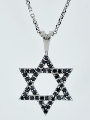 שרשרת תליון מגן דוד זהב לבן 14K משובץ יהלומים שחורים טבעיים לחלוטין במשקל 0.25 קראט אורך השרשרת 