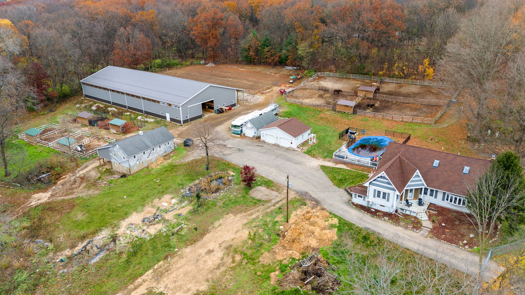 Epic Auctions & Estate Sales | Auction 101 | 32248 US Highway 12, Niles, MI 49120 ~ 34&plusmn; Acre Horse Property & Country Real Estate Auction