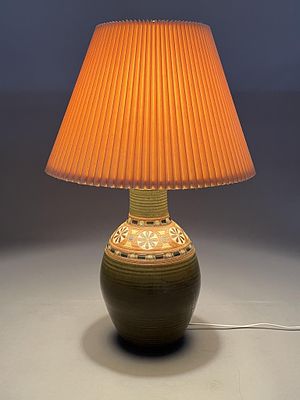 Signed Studio Art Pottery Lamp. Studio art pottery table lamp, signed at base on backside 