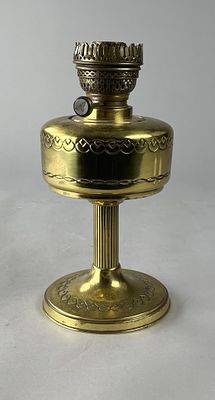 Antique Kaestner and Toebelmann Brass Oil Lamp. Antique Kaestner and Toebelmann (Germany) brass 