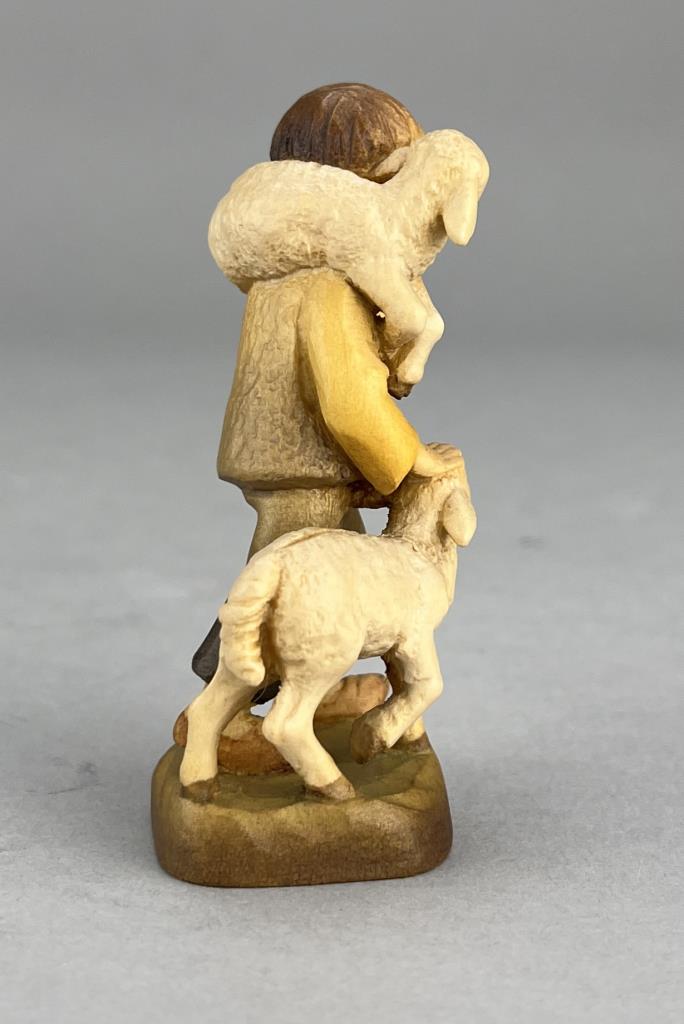 Lot 277 – Anri Juan Ferrandiz Peaceful Friends Wood Figure | Epic