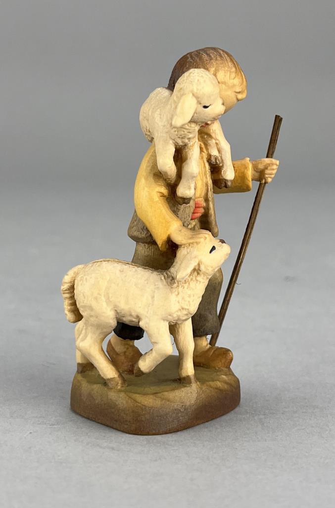 Lot 277 – Anri Juan Ferrandiz Peaceful Friends Wood Figure | Epic