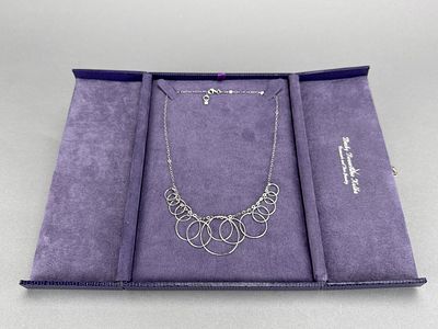 Italy 14K White Gold Diamond Cut Fashion Necklace. 16 inches and weighs approx. 7.5 grams. 