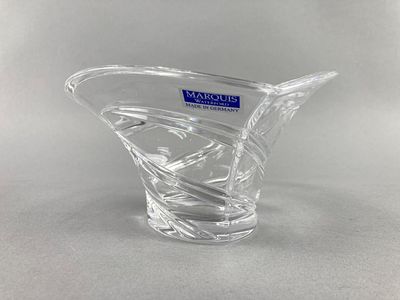 Marquis by Waterford Crystal Bowl. Marquis by Waterford crystal bowl with a modern abstract 