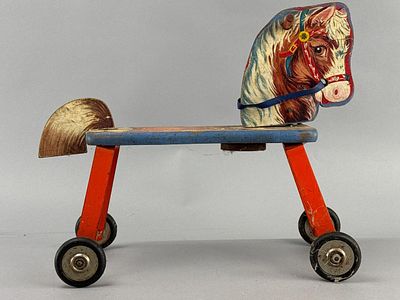 Gong Bell Mfg. Co. Vintage Horse Pull Toy. Vintage children's pull toy manufactured by The Gong 