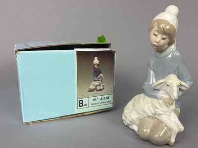 Lladro 4676 'Shepherd & Lamb' Figurine. Lladro figurine titled 'Pastorcillo con Cordero Bel&eacute;n,' 