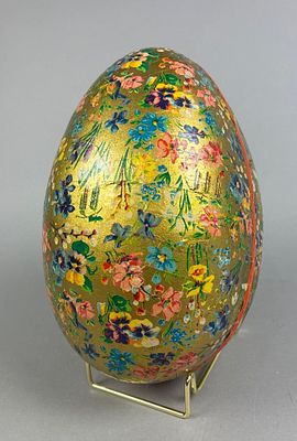 Papier-M&acirc;ch&eacute; Egg, Western Germany, 11 Inches. Decorative papier-m&acirc;ch&eacute; egg, 11 inches tall 