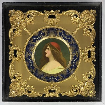 H. D. Beach Co. Tin Litho Vienna Art Plate 1905. Art Nouveau lithographed tin 10" round 
