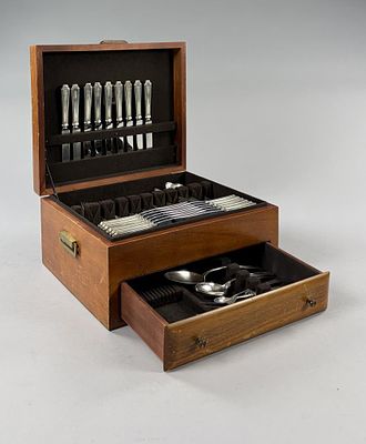 Gorham/Whiting King Albert Sterling 127 Pieces. 127 Pieces of Gorham Manufacturing Company 
