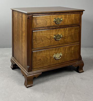 Kindel Belvedere 3 Drawer Cherry Nightstand. Kindel Furniture Company (Grand Rapids, Michigan) 