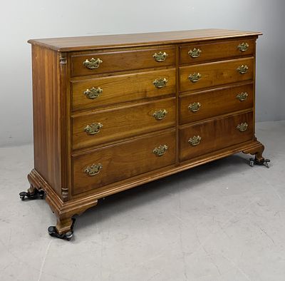 Stickley Chippendale Style Cherry 8 Drawer Chest. L. &amp; J.G. Stickley (Fayetteville, New 