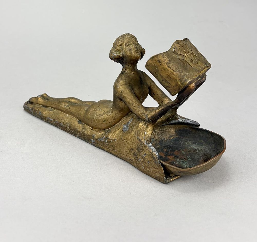 Art Deco Figural Female Nude Cigarette Holder. Art Deco figural female nude cigarette holder and 