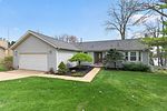 Bid Now! 545 Timber Lane, Brooklyn, MI 49230 - Lakefront Residential Real Estate Auction. BIDDIN Image - 3