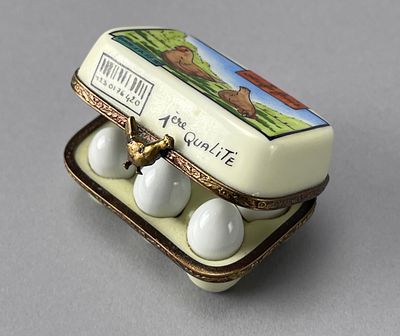 Limoges Porcelain Egg Box with Chicken Decoration, 1990s. Limoges porcelain rectangular egg box 