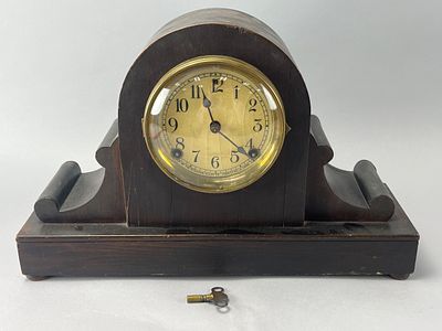 Sessions Clock Co. Wooden Mantel Clock with Winding Key. Sessions Clock Co. wooden mantel clock 
