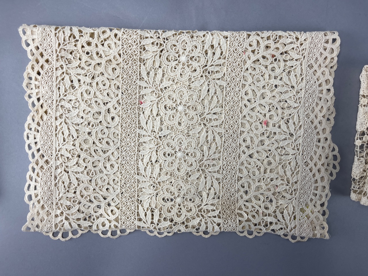 Lot 368 – Assorted Lace and Crochet Textiles, Various Designs | Epic ...