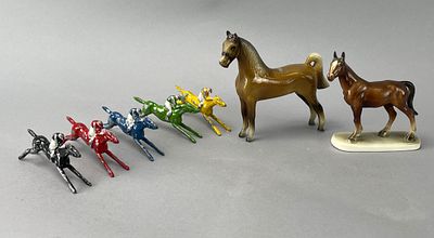 Set of Plastic Horse Figures with Riders, Multicolored. Set of plastic horse figures with riders 