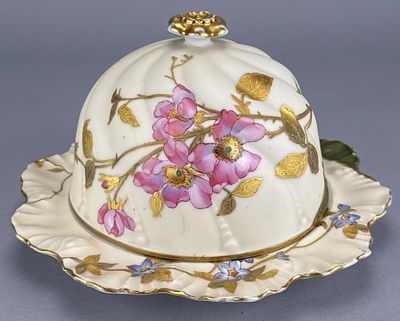 Limoges Porcelain Covered Dish with Floral Decoration, 9 inches. Limoges porcelain covered dish 