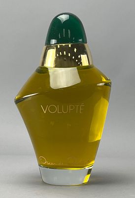 Oscar de la Renta Volupt&eacute; Perfume Bottle with Green Cap. Oscar de la Renta Volupt&eacute; display sized 