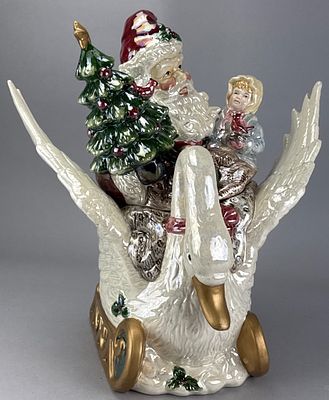 Ceramic Santa Claus and Swan Sleigh Music Box. Ceramic Santa Claus and swan sleigh music box. 