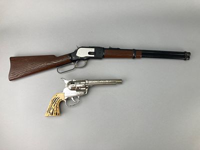 Mattel Inc. Toy Rifle and Revolver Set, Fanner 50 Model. Mattel Inc. toy rifle and revolver set 