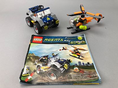 LEGO Agents 2.0 Set with Vehicle & Helicopter. LEGO Agents 2.0 set featuring a vehicle and 