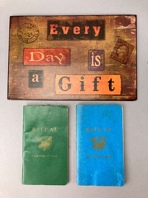 Metal Sign "Every Day is a Gift" & Moose Booklets. Rectangular metal sign with printed text 