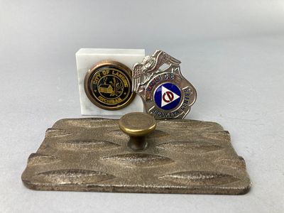 Alan Wood Steel Co Badge and Medallion Set. Alan Wood Steel Co metal badge and medallion set 