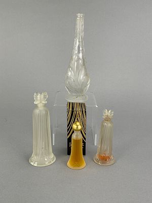 Lucien Lelong Indiscret Perfume, Lelong Floral Bottle. Group of four art glass decorative pieces 
