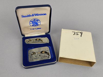 1983 S&W Limited Edition Knife & Buckle. Smith &amp; Wesson 1983 Limited Edition matching-number 