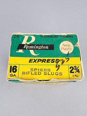 16 GA. Shotgun Shells 9 Shots. Nine mixed 16-gauge shotgun shells by Remington, Federal, and 