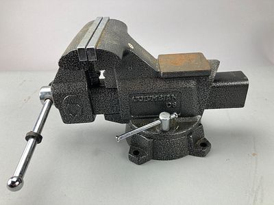Columbian D6 6-Inch Swivel-Base Bench Vise. Columbian D6 heavy-duty swivel-base bench vise with 
