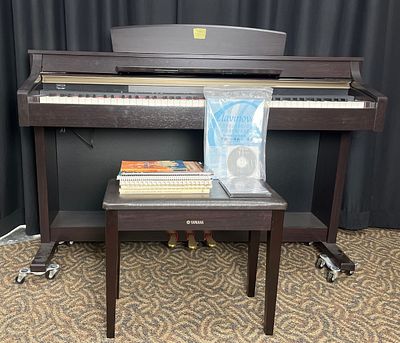 Yamaha Clavinova CLP-340 Digital Piano With Bench. Yamaha Clavinova CLP-340 digital console 