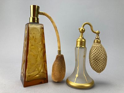 Two Art Deco Glass Perfume Atomizers, One DeVilbiss. Two Art Deco perfume atomizers, each 