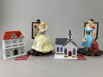 Enesco Barbie Figures & Cobblestone Corners LED Miniatures. Pair of Enesco From Barbie with Love 