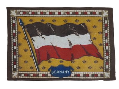 גרמניה דגל פרסום מבד סיגריות מנולי "דגל גרמניה" משנת 1912-14 בגודל 14.8*21.3 ס"מ