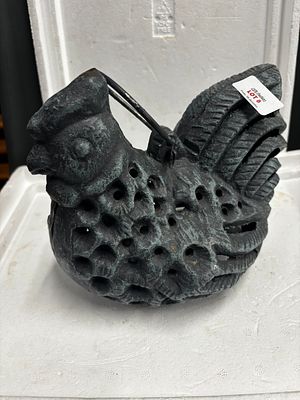 Cast hen garden lantern 9x7 inches