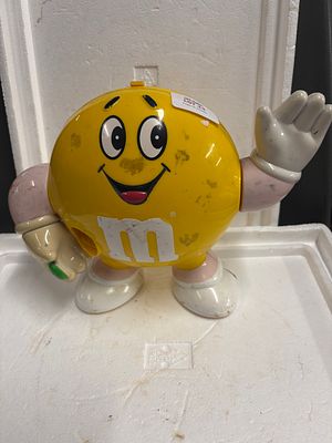Retro m&m dispenser