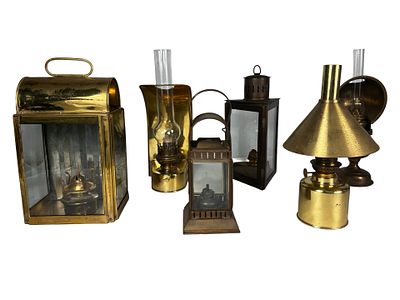 Vintage Brass & Tin Oil Lamps and Lanterns. Collection of six vintage oil lamps and lanterns in 